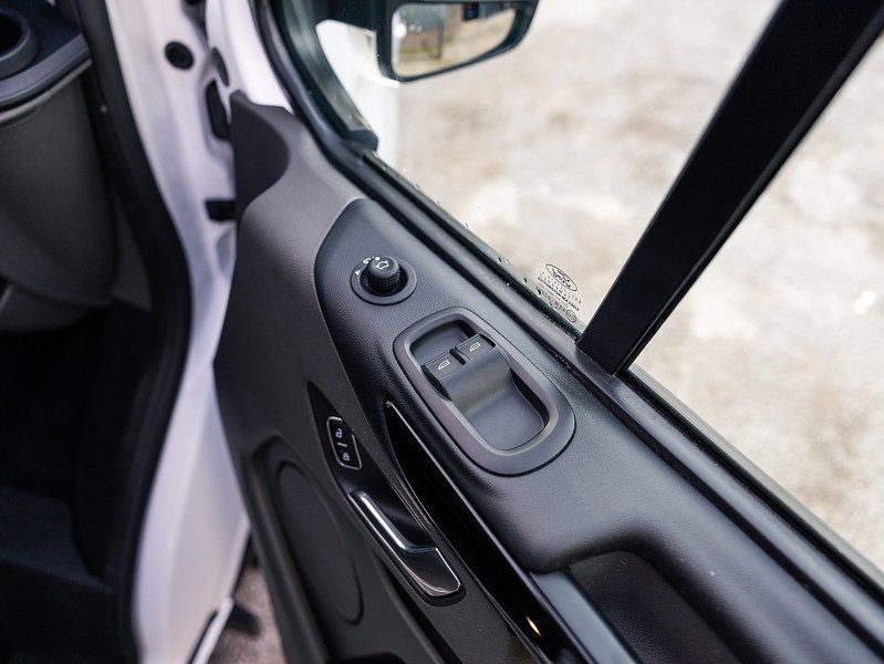 Used Ford Transit Custom 2023 for sale - 76806908: Photo 28