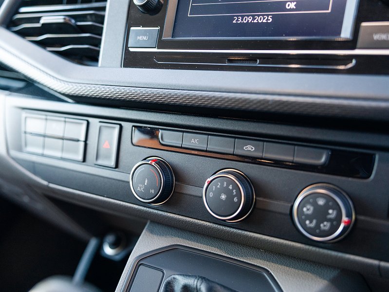 Used Volkswagen Transporter 2021 for sale - 76057123: Photo 26