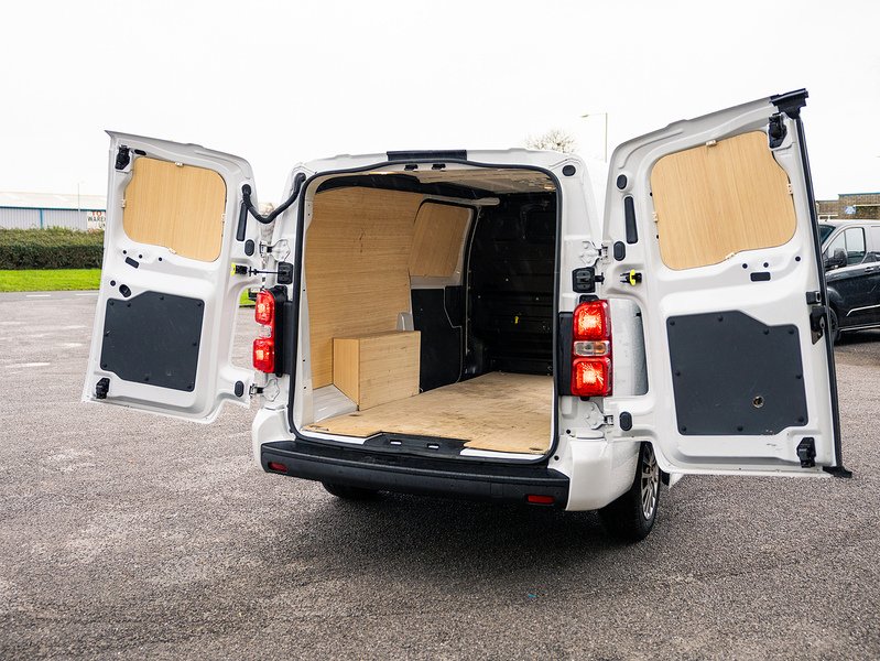 Used Peugeot Expert 2023 for sale - 76821332: Photo 3