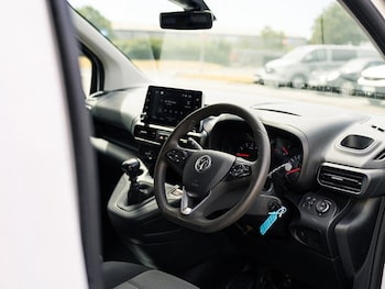 Used Vauxhall Combo 2023 for sale - 79450631: Photo