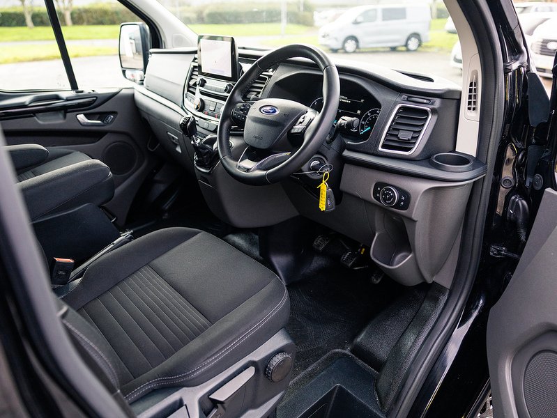 Used Ford Transit Custom 2023 for sale - 76747975: Photo 16