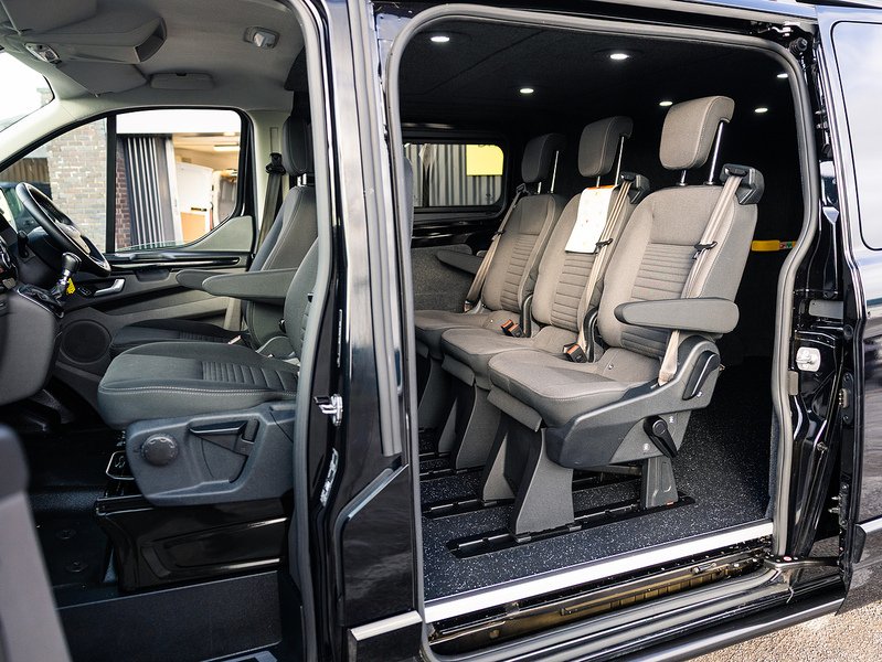 Used Ford Transit Custom 2023 for sale - 76747975: Photo 2