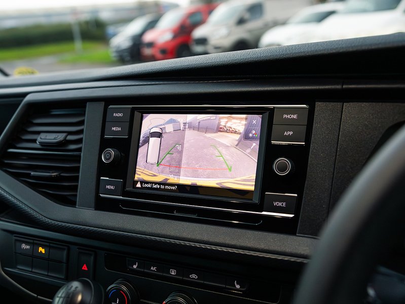 Used Volkswagen Transporter 2024 for sale - 76510365: Photo 26