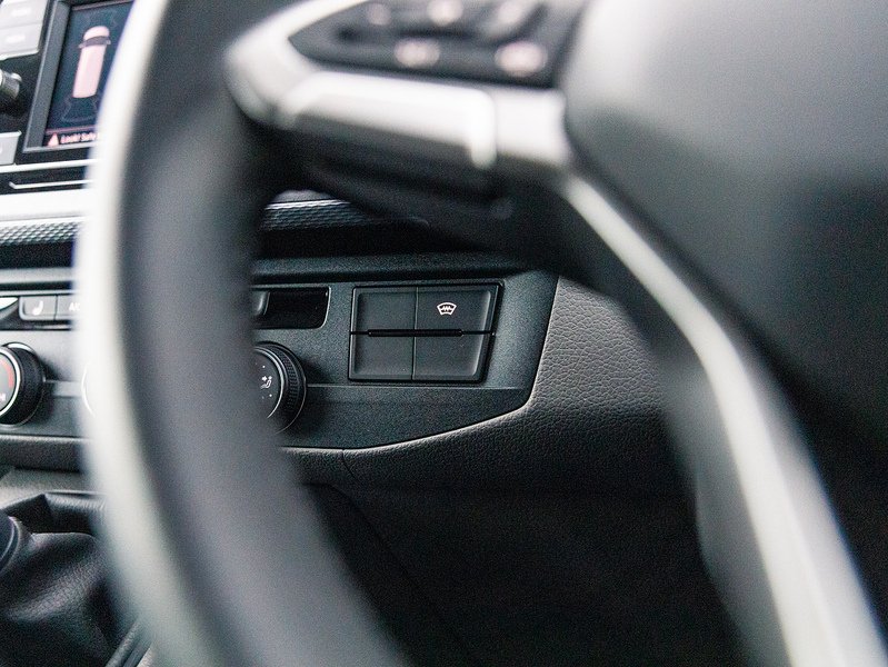 Used Volkswagen Transporter 2024 for sale - 76510365: Photo 29