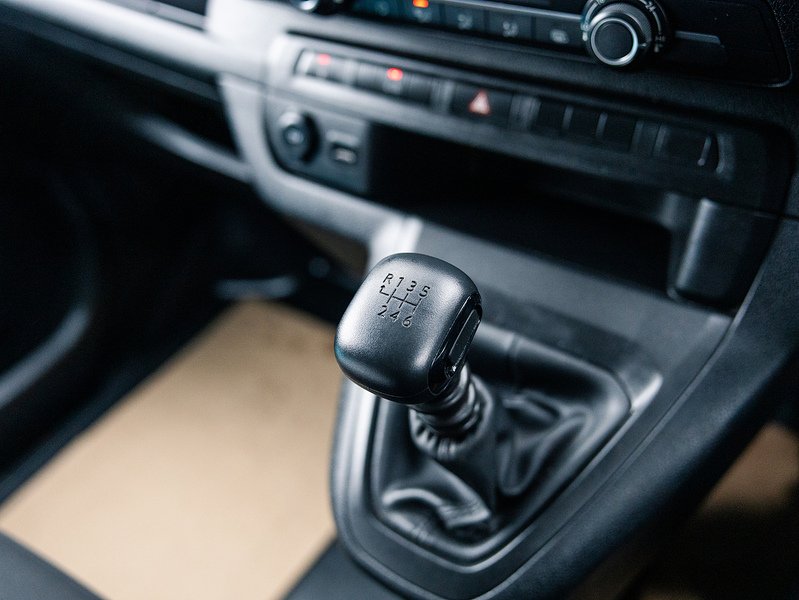 Used Toyota ProAce 2023 for sale - 76821337: Photo 16