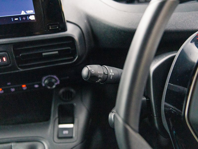 Used Peugeot Partner 2021 for sale - 77776362: Photo 24