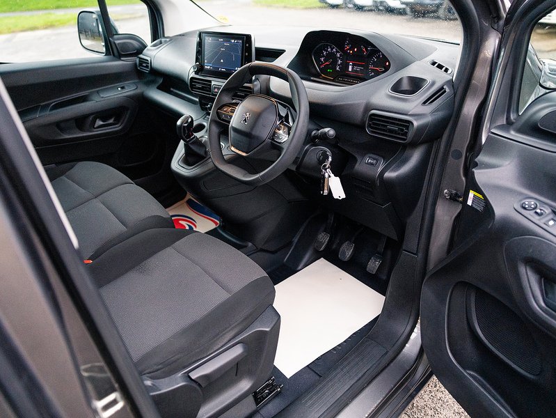 Used Peugeot Partner 2021 for sale - 77776362: Photo 3