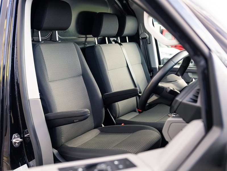 Used Volkswagen Transporter 2023 for sale - 77437813: Photo 12