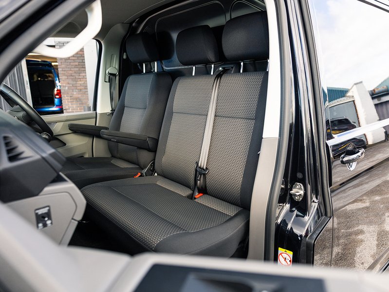 Used Volkswagen Transporter 2023 for sale - 77437813: Photo 4