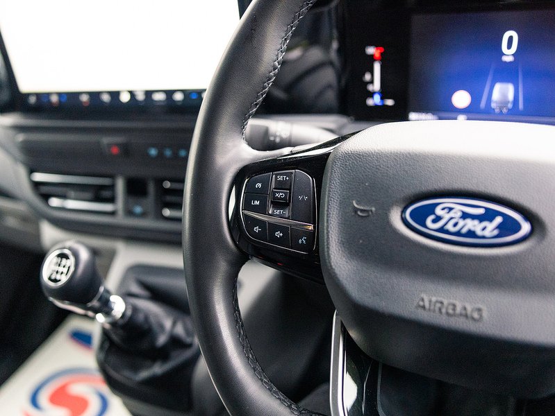 Used Ford Transit Custom 2024 for sale - 77213113: Photo 24