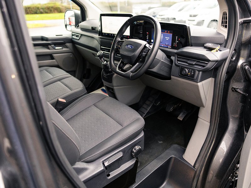 Used Ford Transit Custom 2024 for sale - 77213113: Photo 3