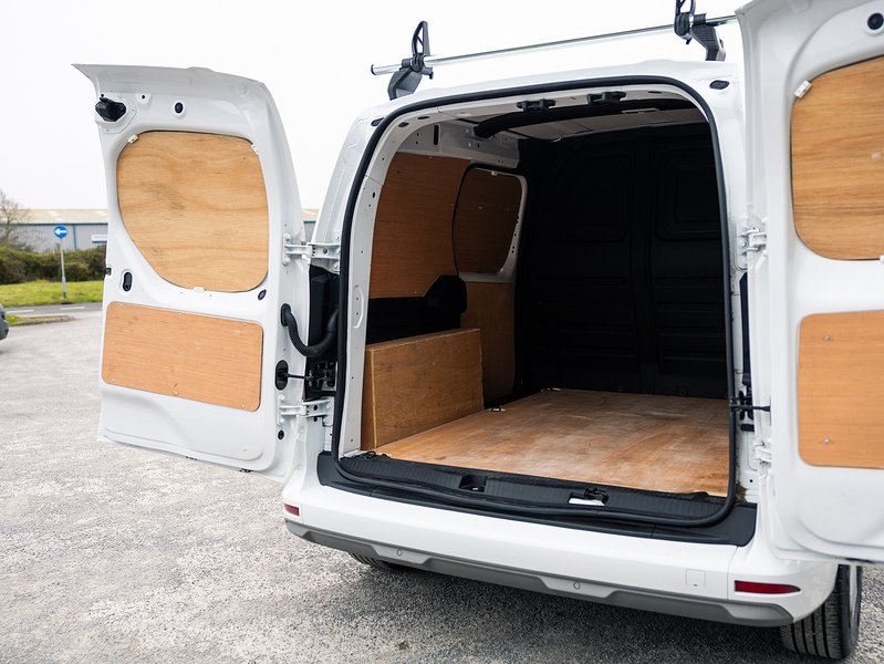 Used Nissan Other 2023 for sale - 78091840: Photo 3