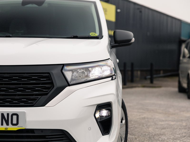 Used Nissan Other 2023 for sale - 78091840: Photo 34