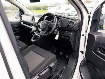 Used Toyota ProAce 2023 for sale - 79435735: Photo