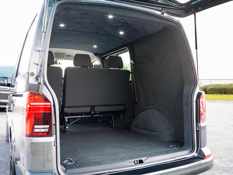 Used Volkswagen Transporter 2024 for sale - 76396628: Photo 4