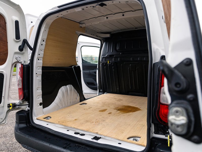 Used Peugeot Partner 2024 for sale - 76821327: Photo 3