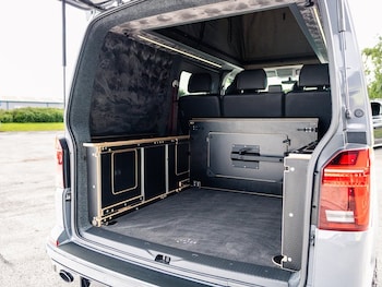 Used Volkswagen Transporter 2022 for sale - 79055222: Photo