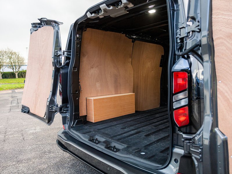 Used Ford Transit Custom 2024 for sale - 76436131: Photo 11