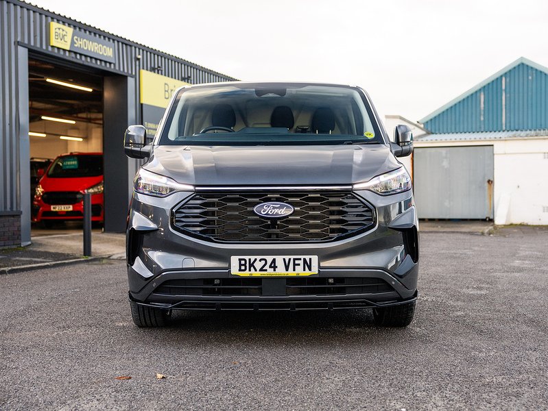Used Ford Transit Custom 2024 for sale - 76436131: Photo 4