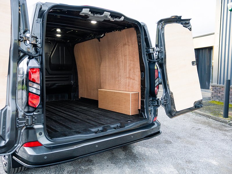 Used Ford Transit Custom 2024 for sale - 77409169: Photo 3