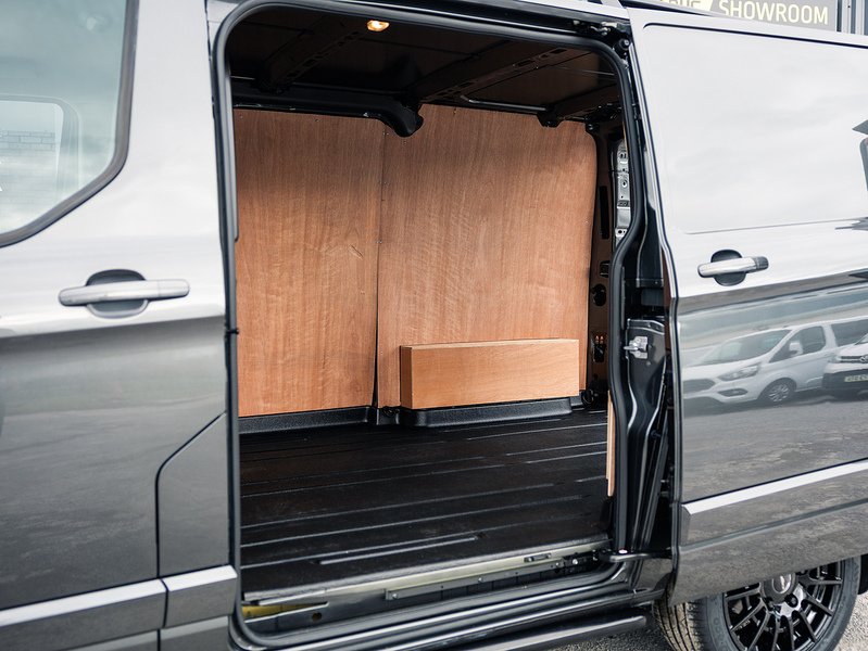 Used Ford Transit Custom 2018 for sale - 77681335: Photo 2