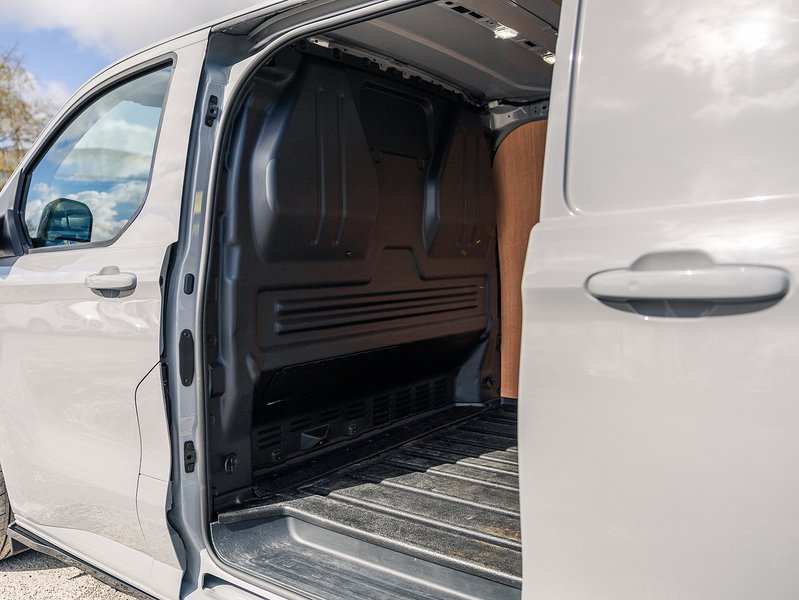 Used Ford Transit Custom 2024 for sale - 78016583: Photo 14