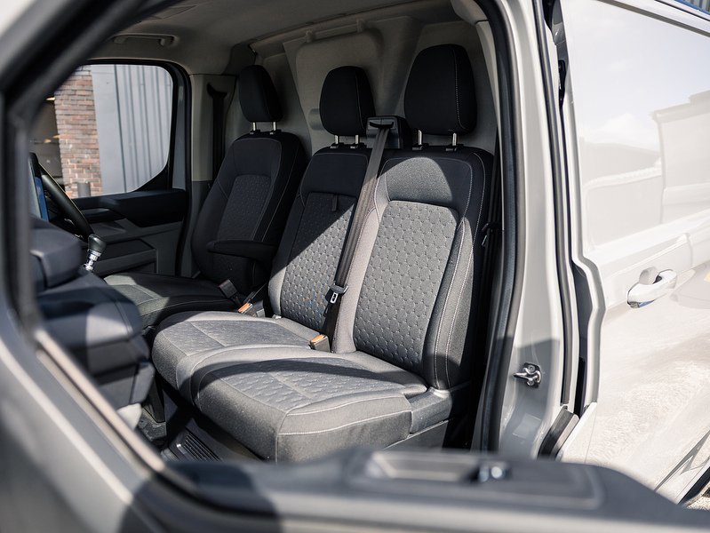 Used Ford Transit Custom 2024 for sale - 78016583: Photo 17