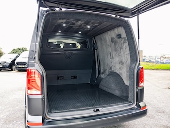 Used Volkswagen Transporter 2023 for sale - 76006727: Photo