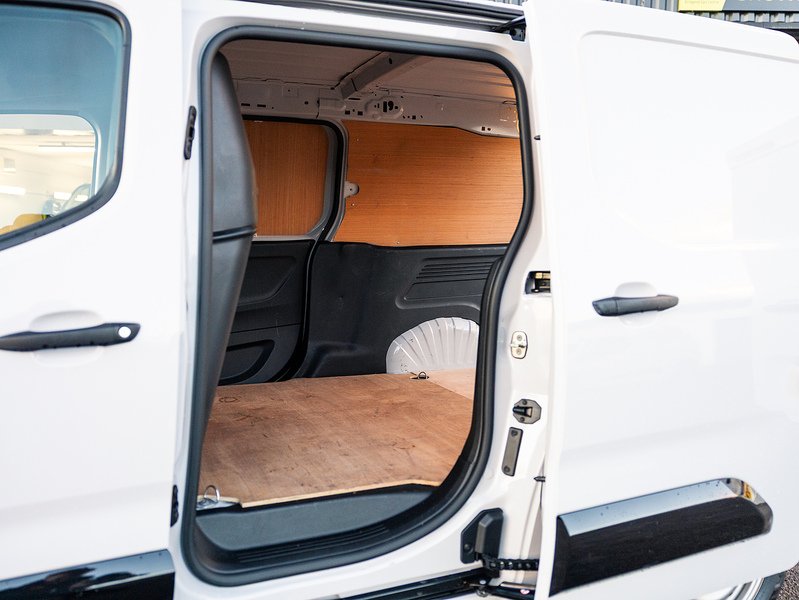 Used Vauxhall Combo 2024 for sale - 76618296: Photo 17