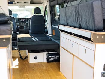 Used Volkswagen Crafter 2023 for sale - 79709858: Photo