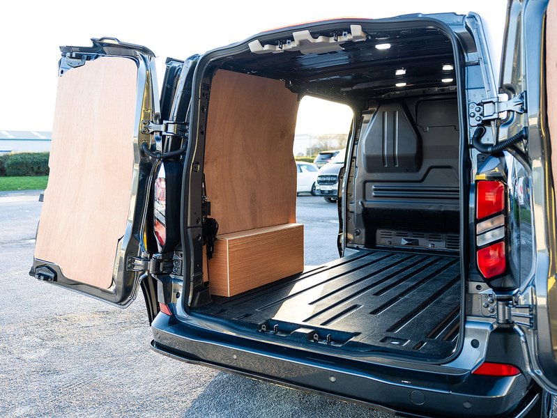 Used Ford Transit Custom 2024 for sale - 76637189: Photo 11