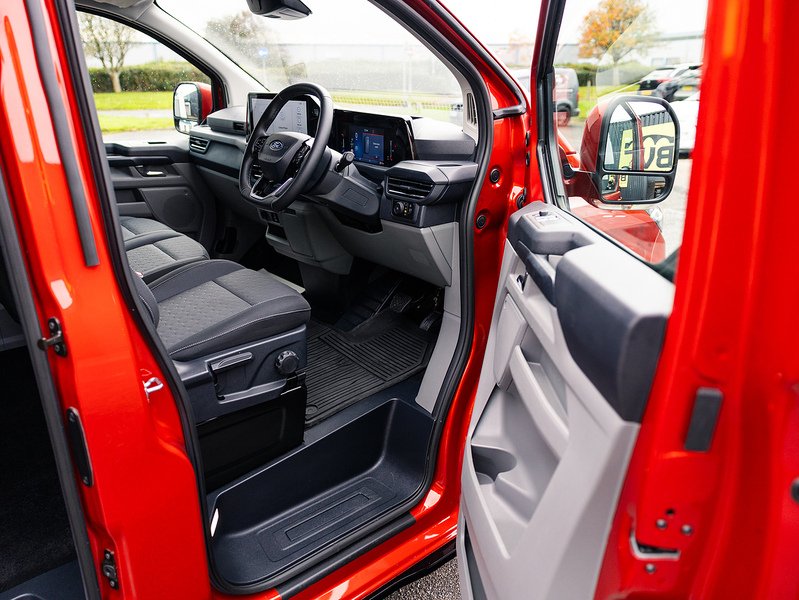 Used Ford Transit Custom 2024 for sale - 76426371: Photo 11