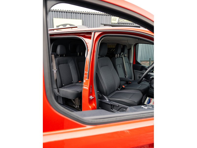 Used Ford Transit Custom 2024 for sale - 76426371: Photo 43