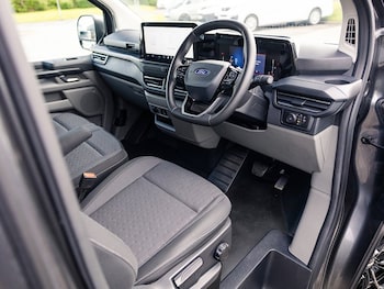 Used Ford Transit Custom 2024 for sale - 79435794: Photo