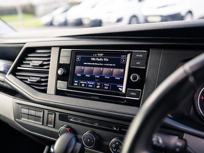 Used Volkswagen Transporter 2023 for sale - 77303126: Photo 35