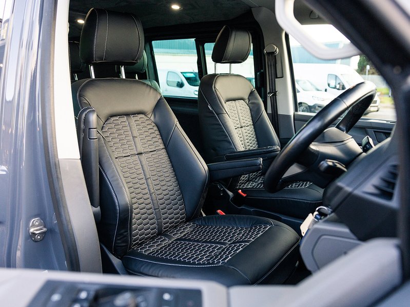 Used Volkswagen Transporter 2023 for sale - 77136962: Photo 2