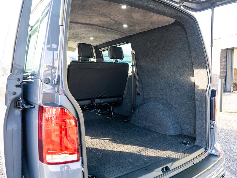 Used Volkswagen Transporter 2023 for sale - 77136962: Photo 3