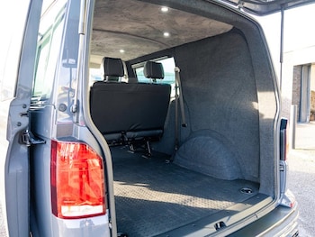 Used Volkswagen Transporter 2023 for sale - 77136962: Photo