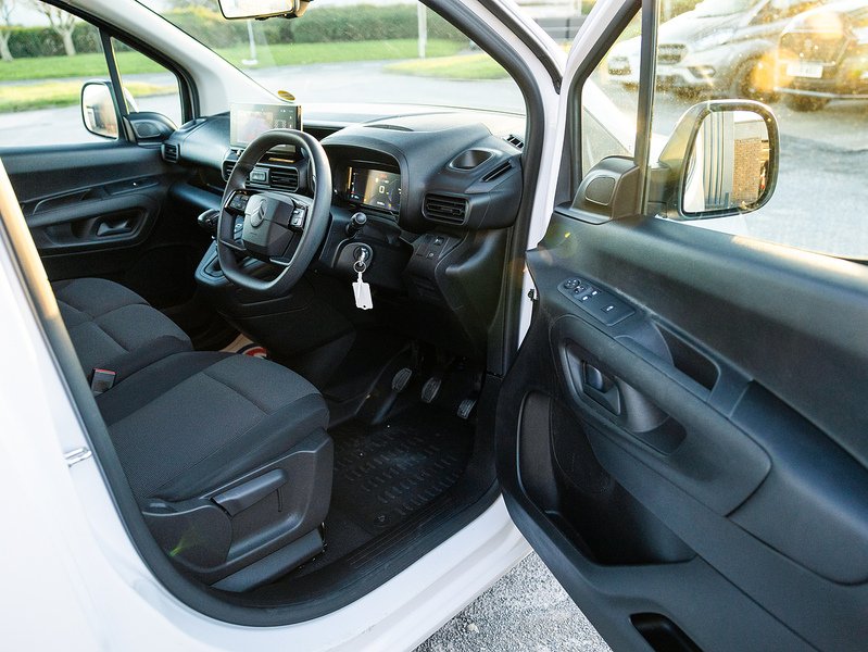 Used Citroen Berlingo 2024 for sale - 76649457: Photo 14