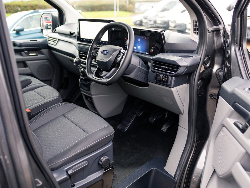 Used Ford Transit Custom 2024 for sale - 77276978: Photo 3