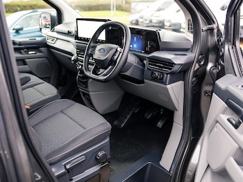 Used Ford Transit Custom 2024 for sale - 77276978: Photo