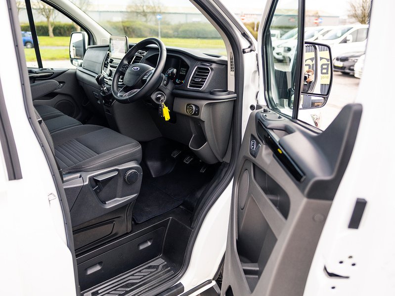 Used Ford Transit Custom 2023 for sale - 78104056: Photo 11