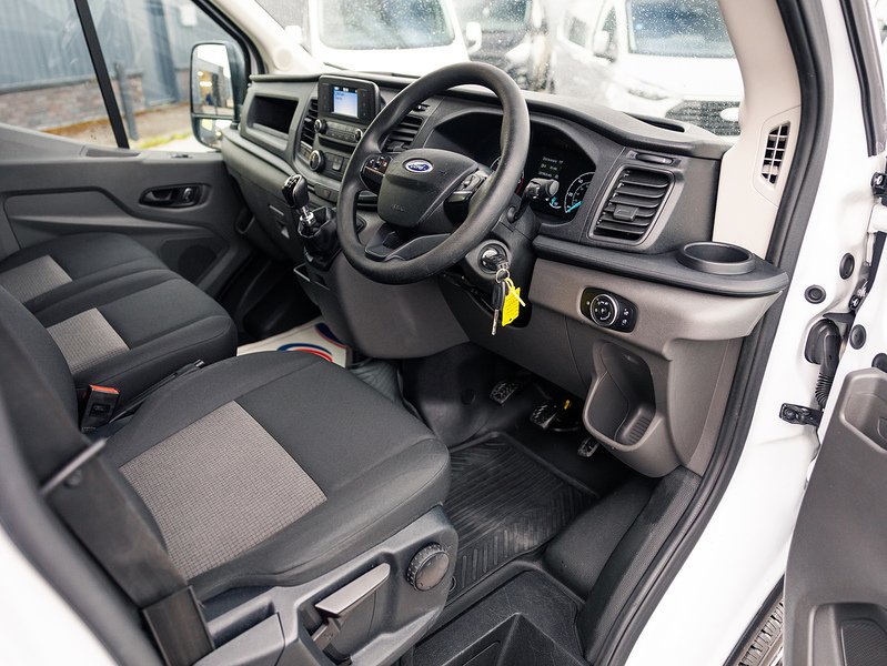 Used Ford Transit for sale - 78097525: Photo 2