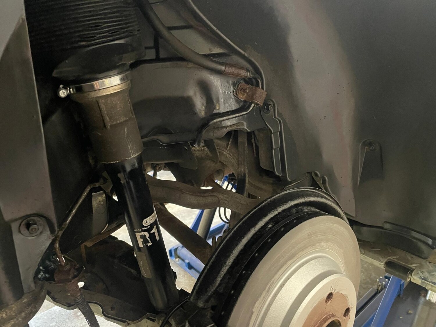 Used Mercedes-Benz CL 2003 for sale - 77650307: Photo 94