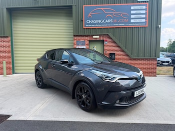 Used Toyota C-HR 2019 for sale - 79175182: Photo