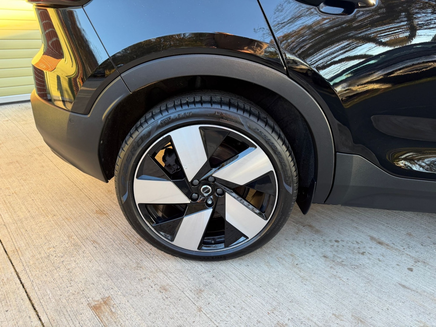 Used Volvo C40 2022 for sale - 77125784: Photo 42