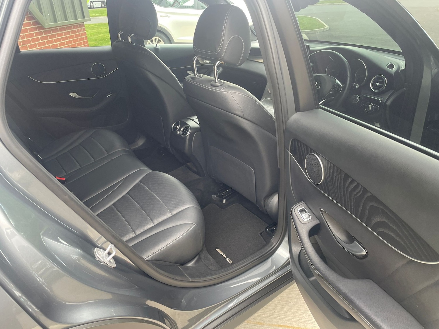 Used Mercedes-Benz GLC 2018 for sale - 77104691: Photo 31