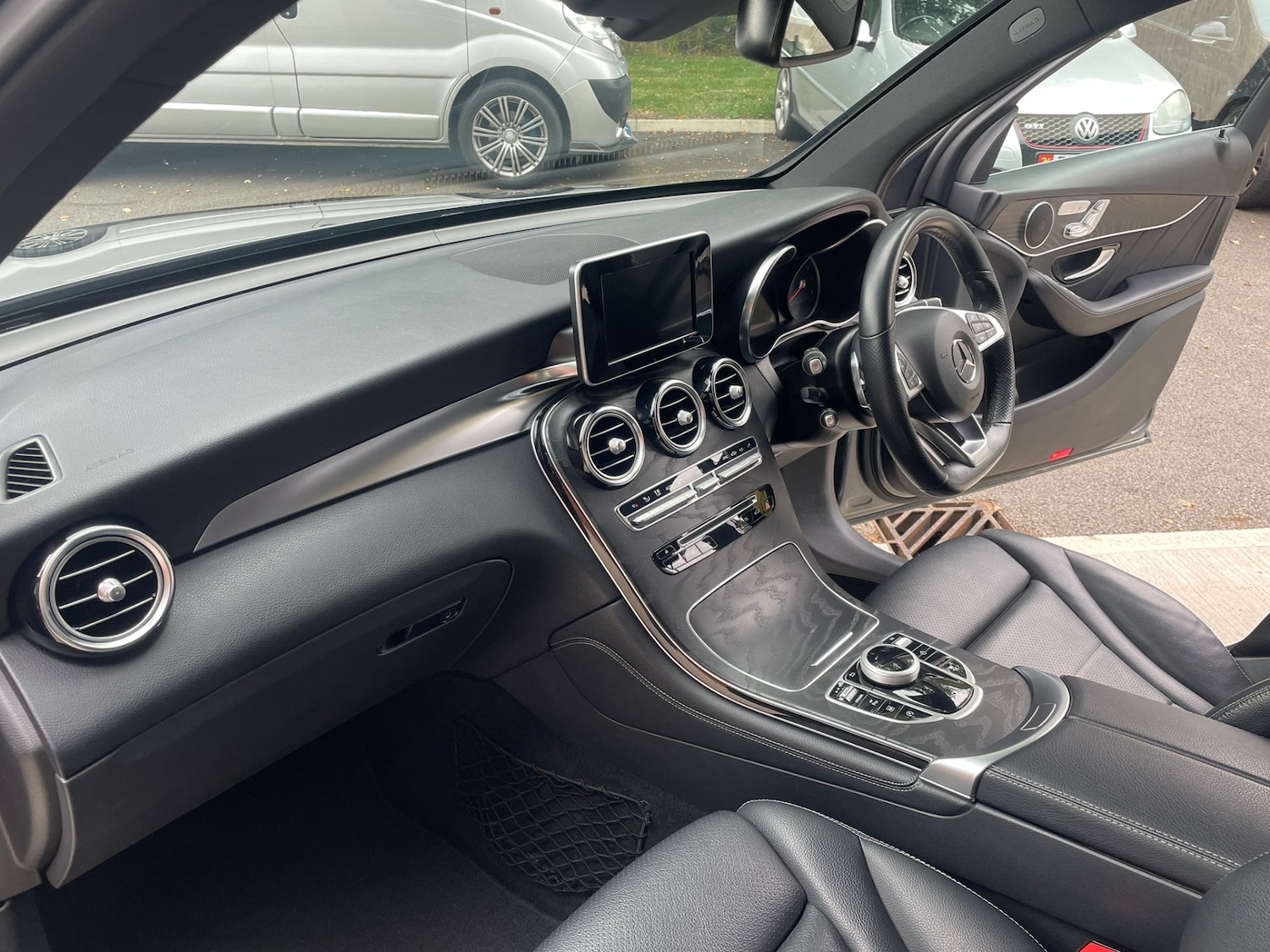 Used Mercedes-Benz GLC 2018 for sale - 77104691: Photo 39