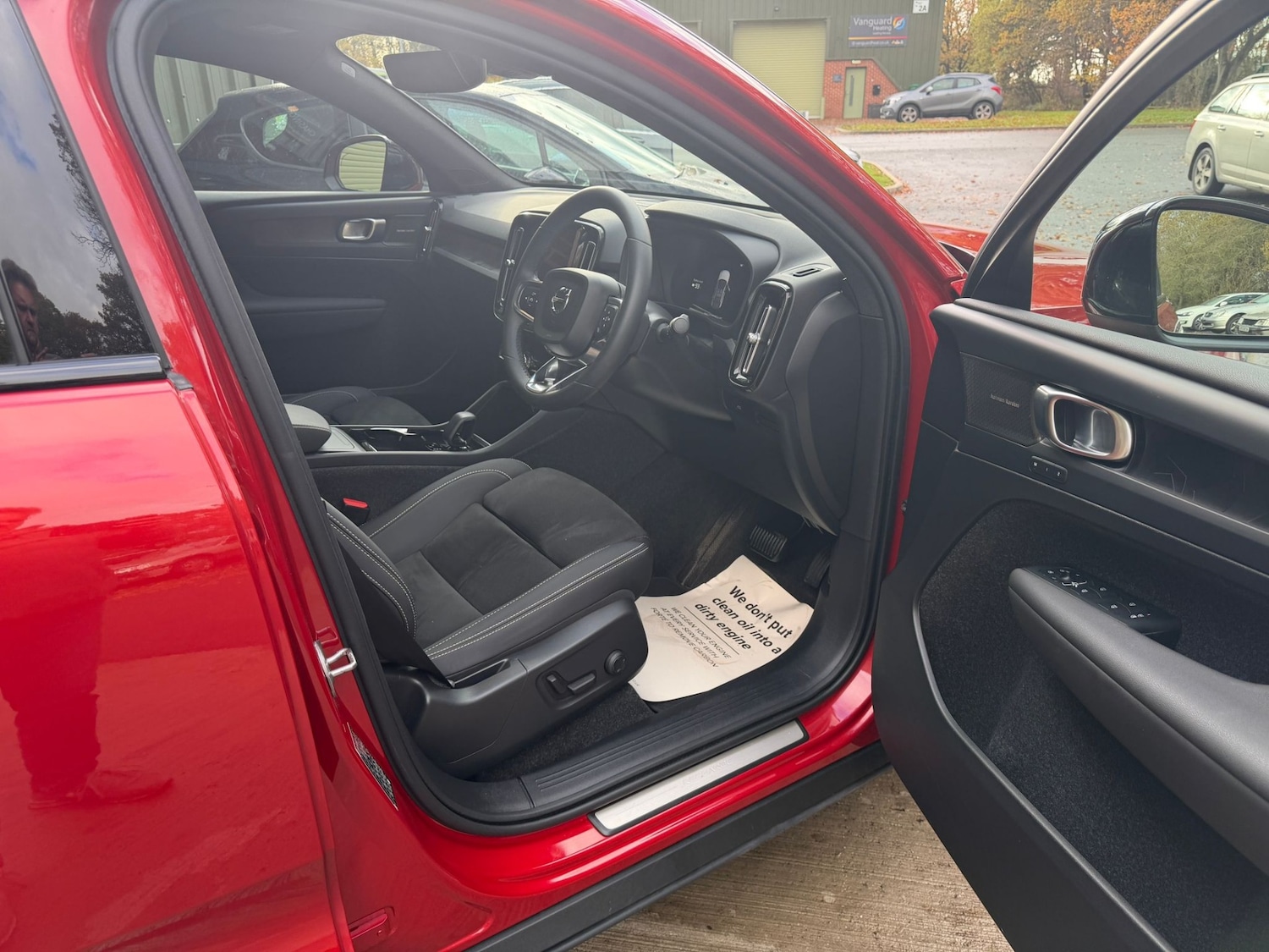 Used Volvo C40 2024 for sale - 77210318: Photo 19