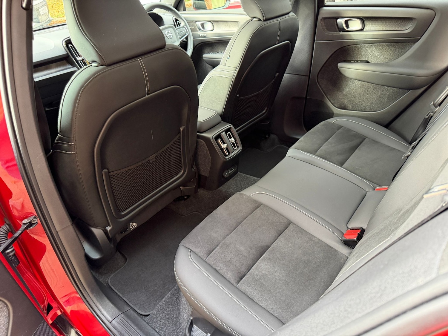 Used Volvo C40 2024 for sale - 77210318: Photo 31